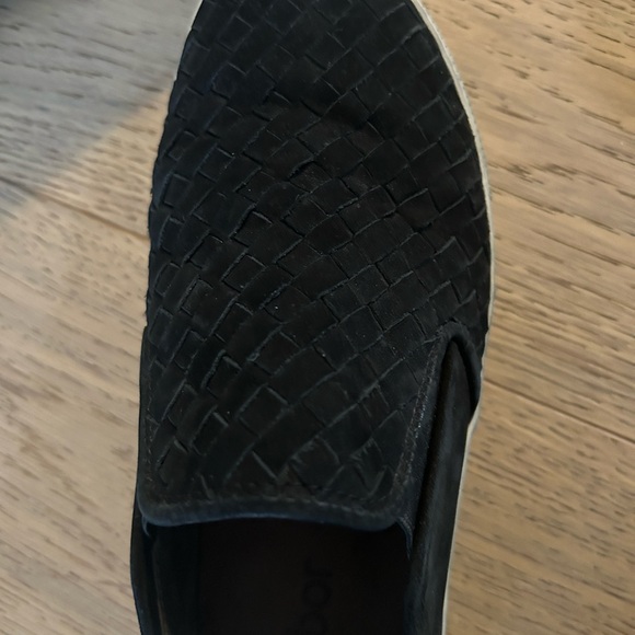Women’s Loafer - Picture 2 of 6